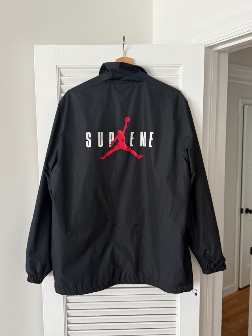 Supreme x Jordan Brand Coach’s Jacket, Size L - Picture 3 of 9